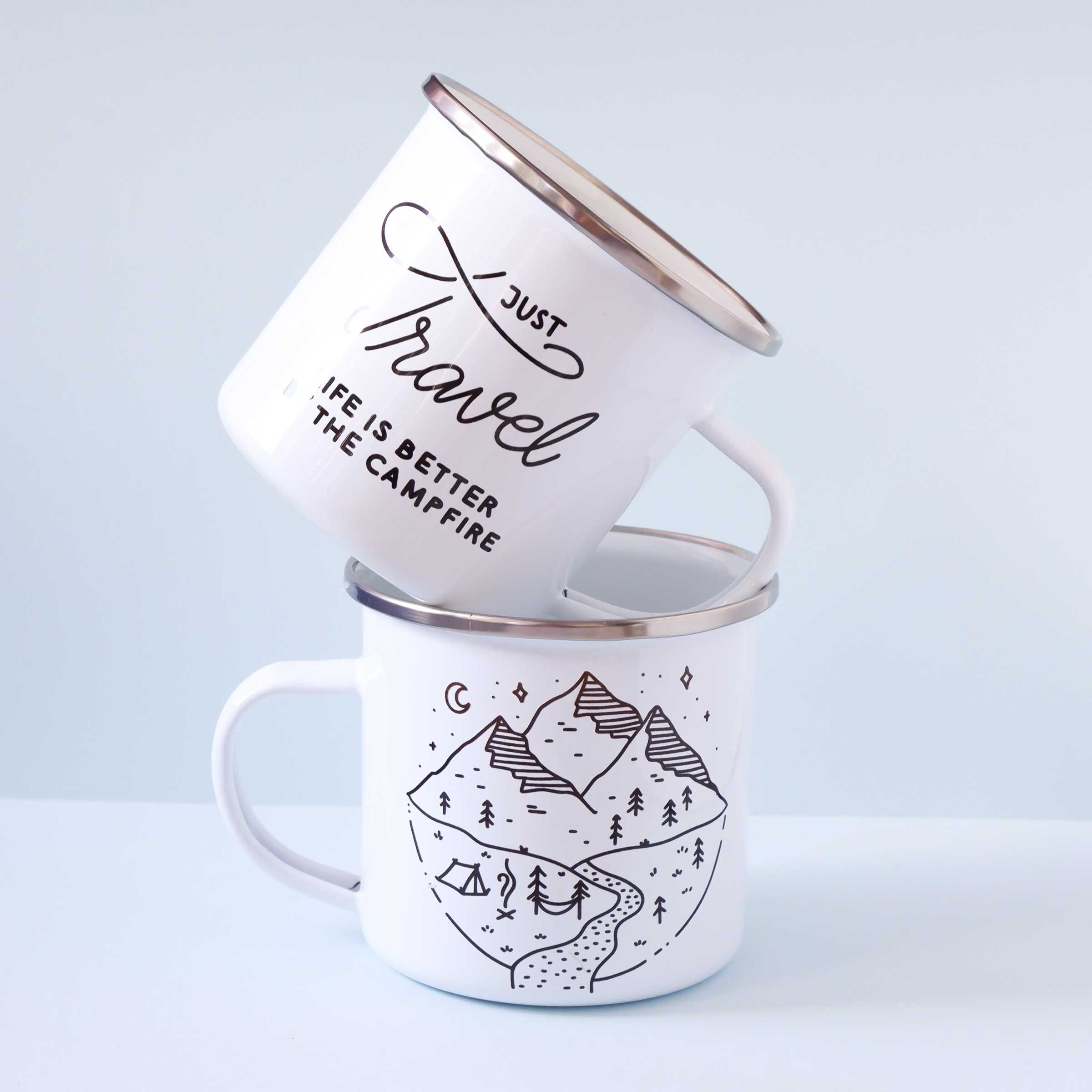 Cană emailată "Just travel"