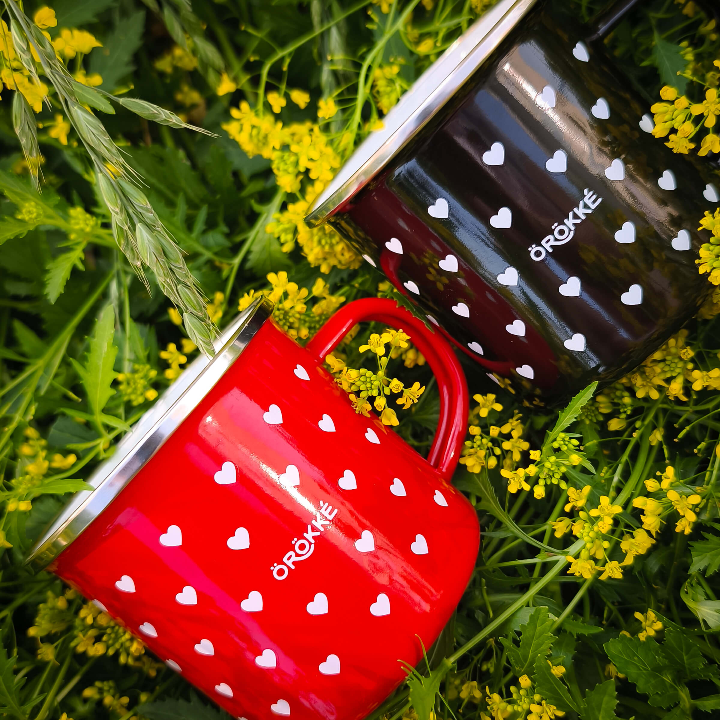 "Örökké" Cană emailată - NEGRU