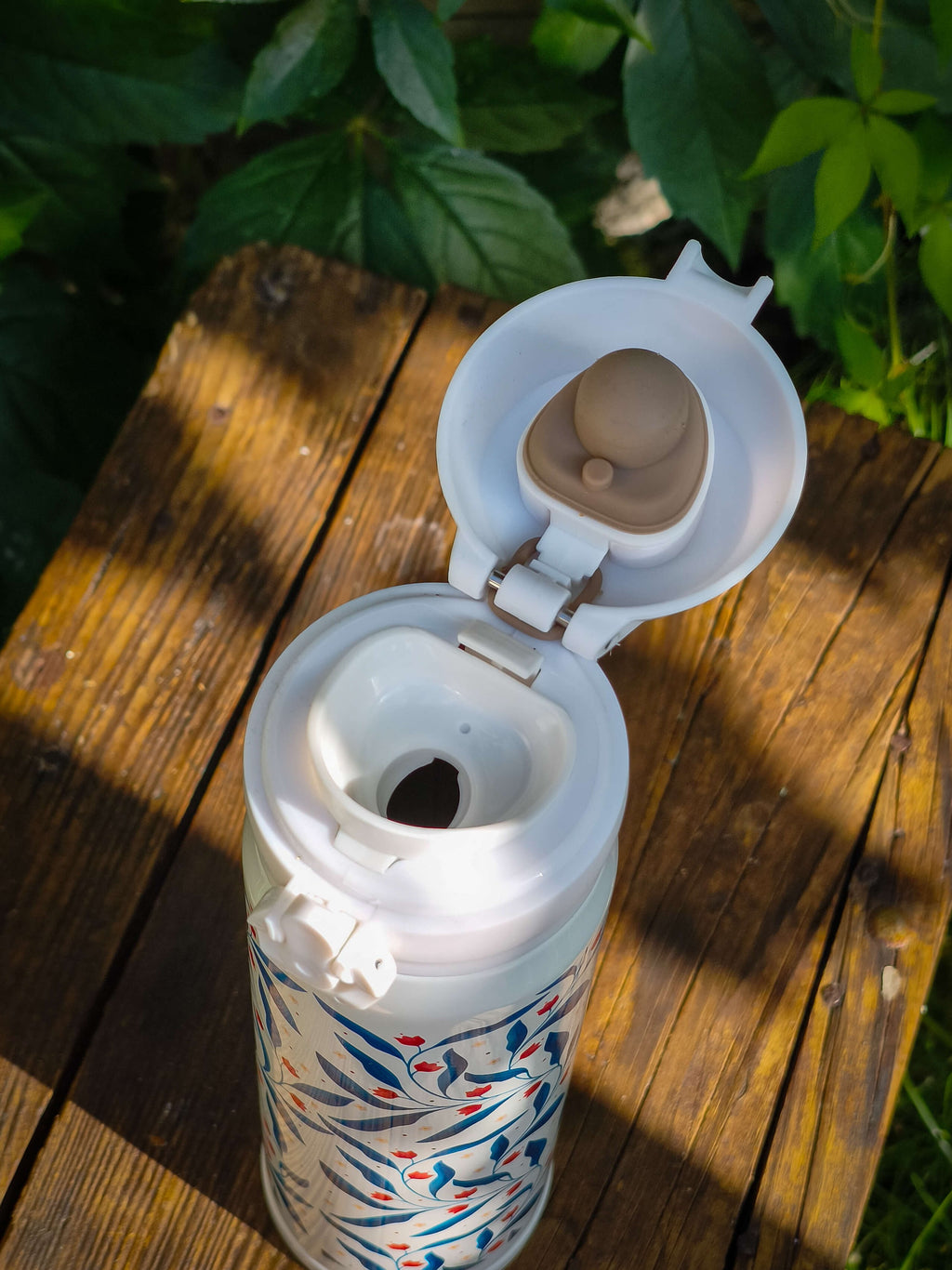 Termos "Easy Open" cu lalele